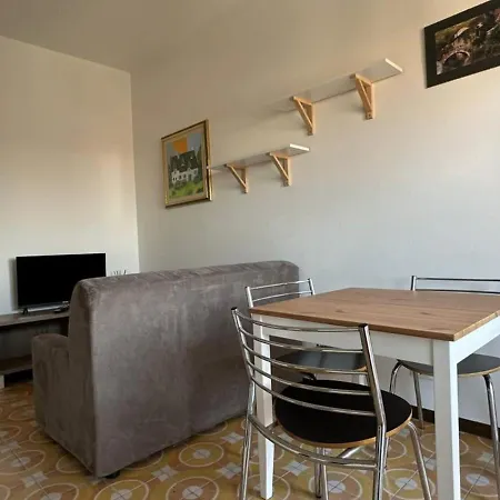 Bright Mini Blue Balcony Apartmán *